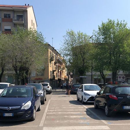 La Canonica - Charming Self-Catering Apartments In Nizza Monferrato Luaran gambar