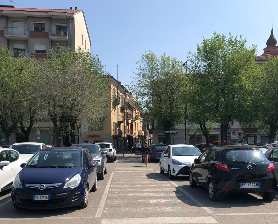 La Canonica - Charming Self-Catering Apartments In Nizza Monferrato Luaran gambar