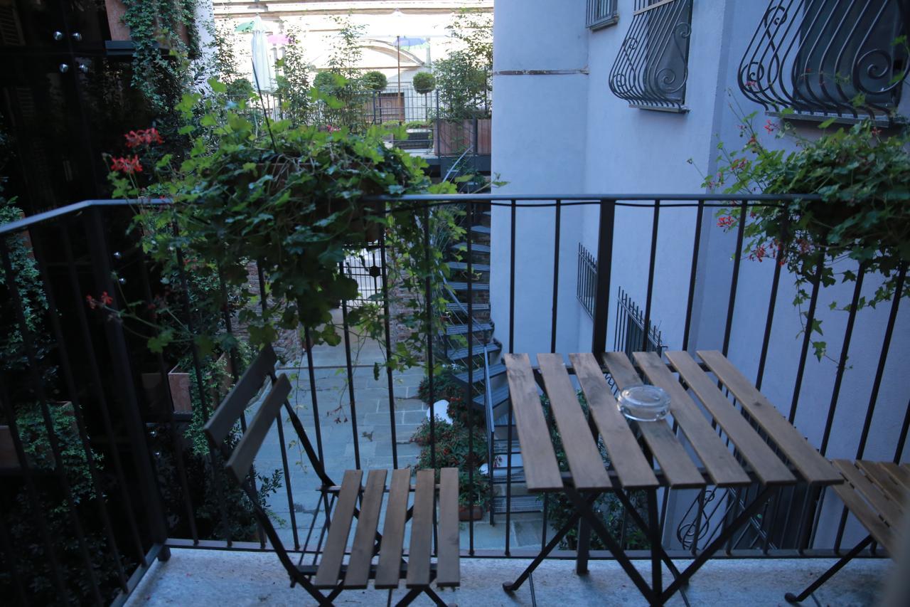 La Canonica - Charming Self-Catering Apartments In Nizza Monferrato Luaran gambar