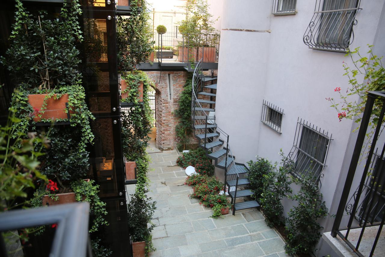 La Canonica - Charming Self-Catering Apartments In Nizza Monferrato Luaran gambar