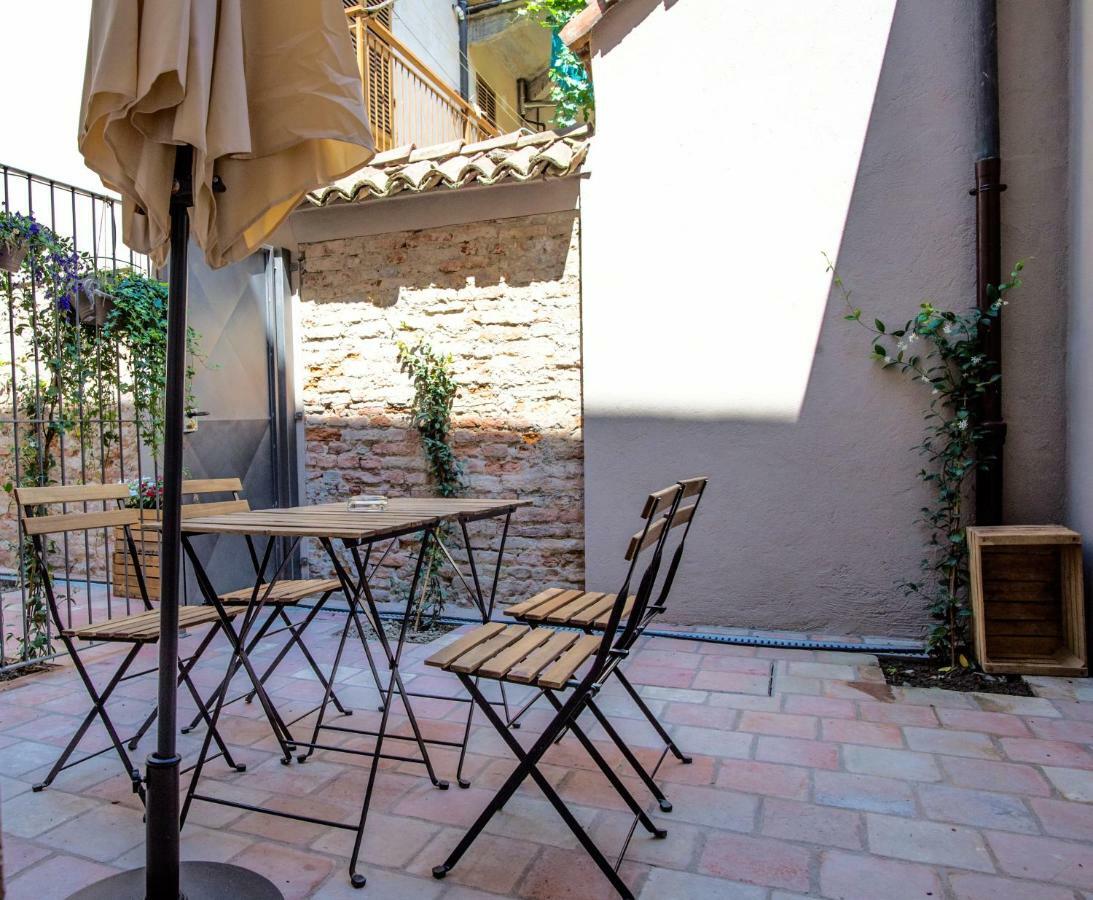 La Canonica - Charming Self-Catering Apartments In Nizza Monferrato Luaran gambar