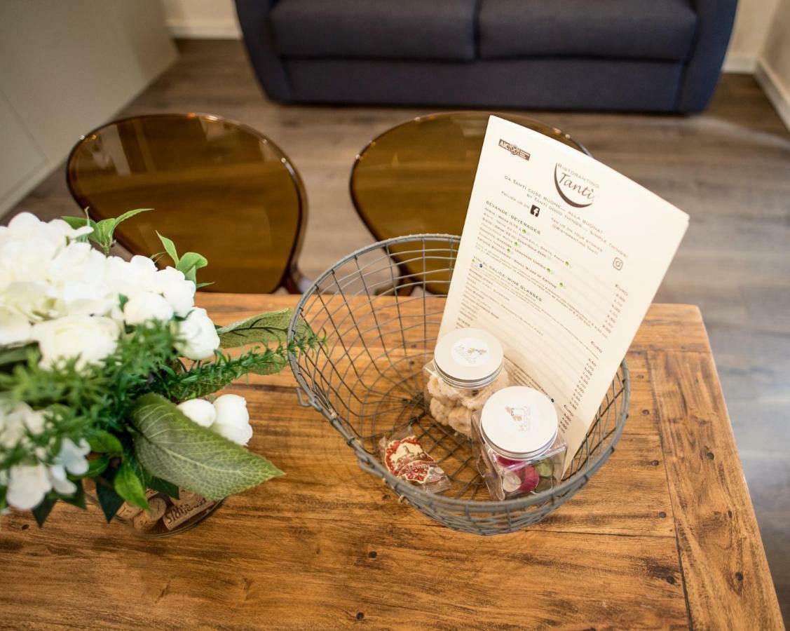 La Canonica - Charming Self-Catering Apartments In Nizza Monferrato Luaran gambar